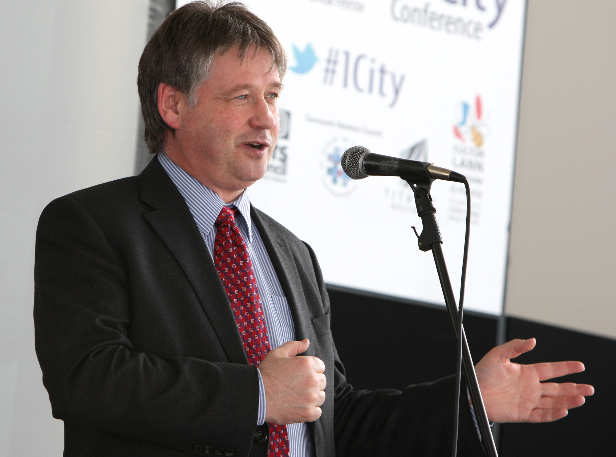 Belfast MET E3, One City Conference 'Lifting the City' . pictured: Basil McCrea MLA 95JC13